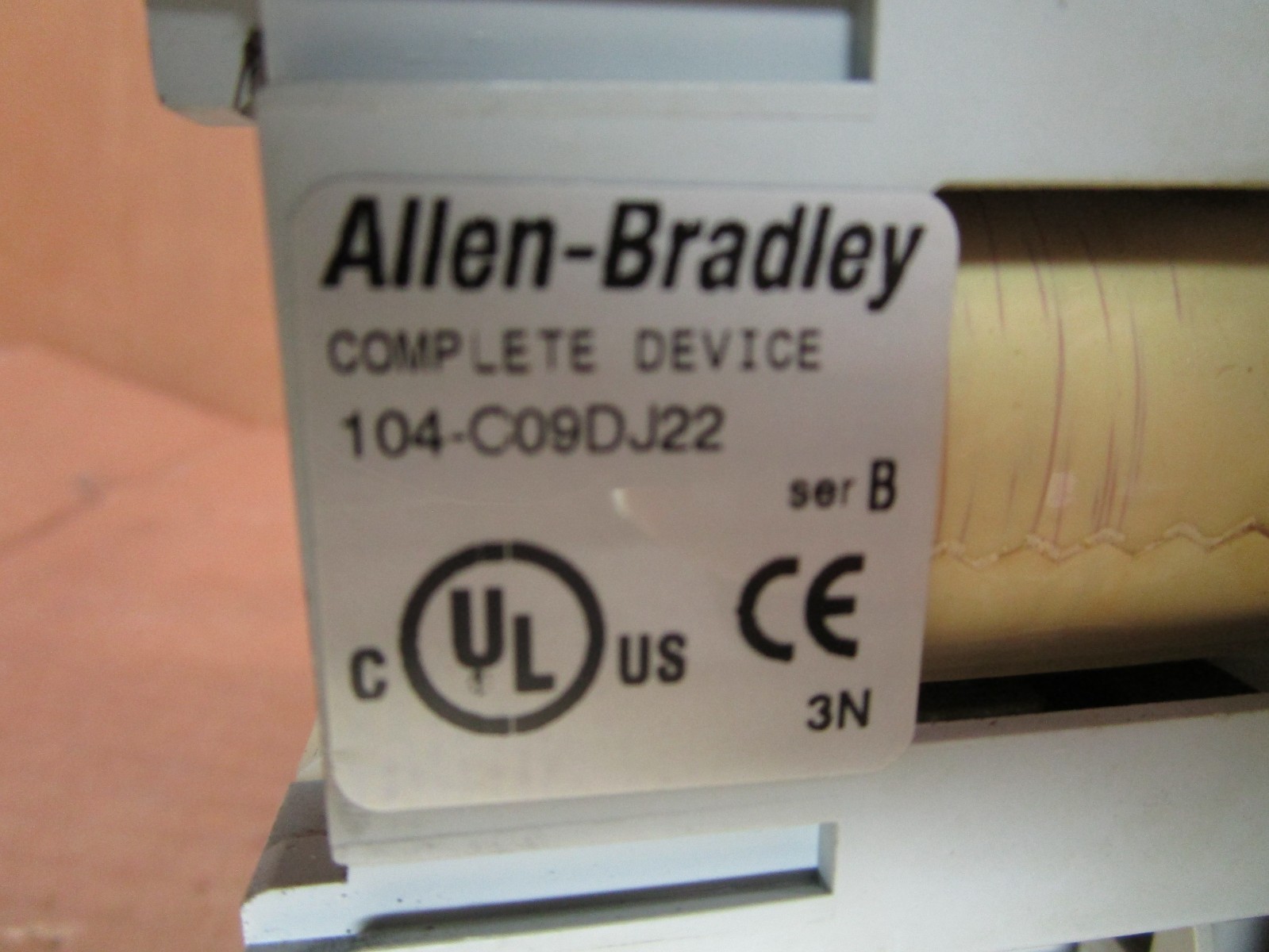 Allen-Bradley 104-C09DJ22 193-EA1DB SER B 1.0-2.9A Trip Class 10 100-S 52087HM