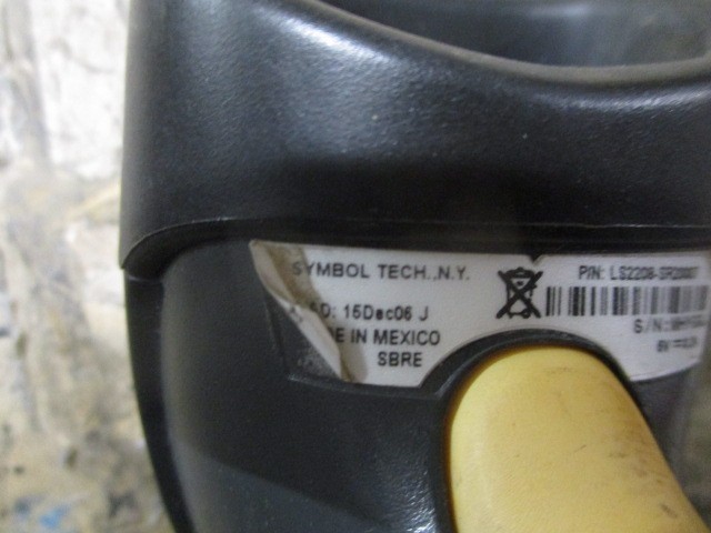 Symbol LS2208-SR20007 Barcode Laser Scanner RS-232 Serial Port & Power *Tested*