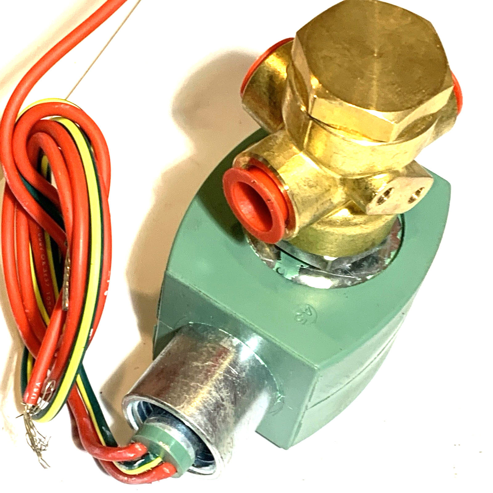 Asco RedHat 8320G172 120/60 Solenoid Valve 3 Way