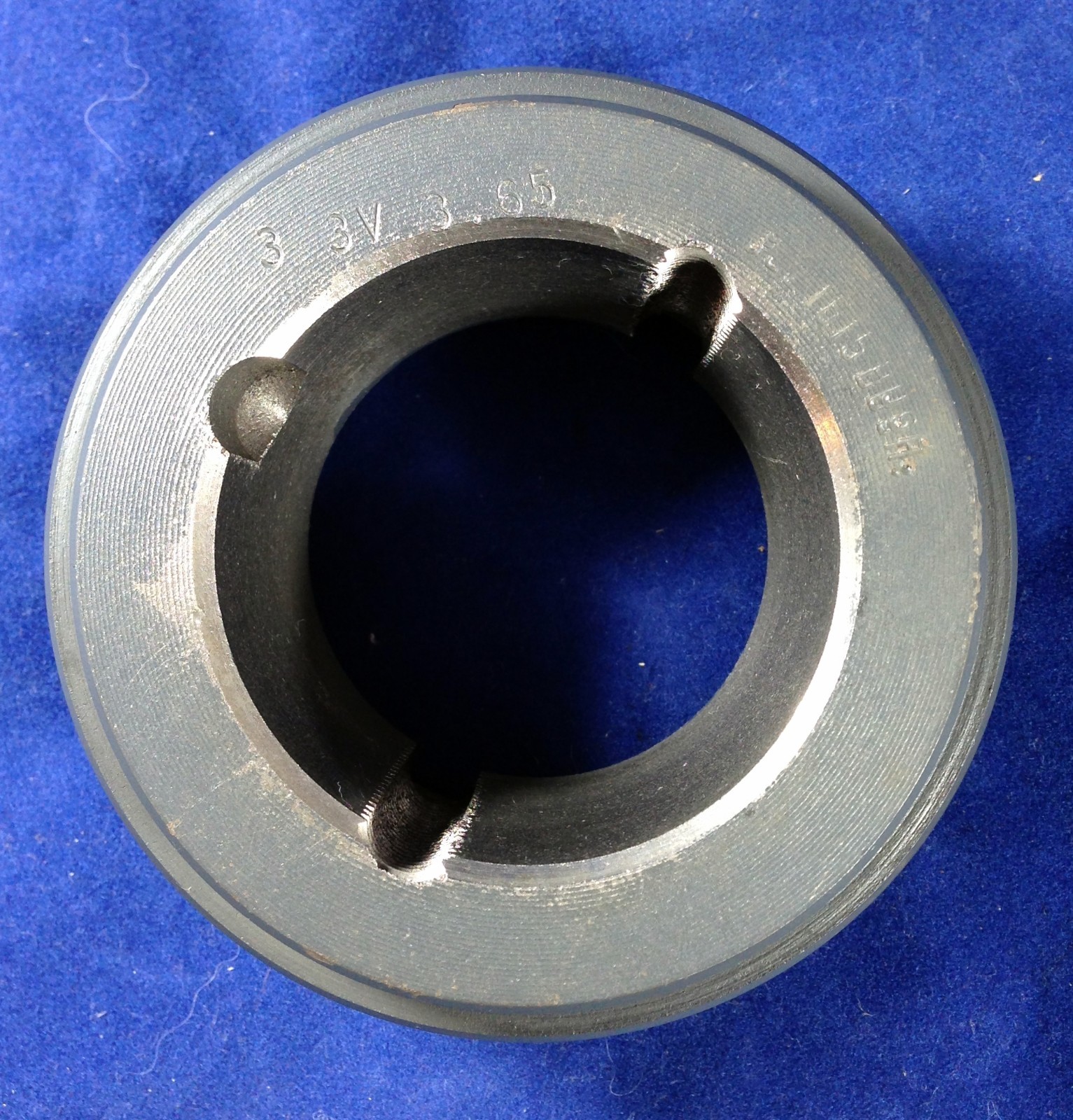 SHEAVE PULLEY DODGE 112142 SIZE 3V DYNA-V 3-GROOVE OD-3.65″