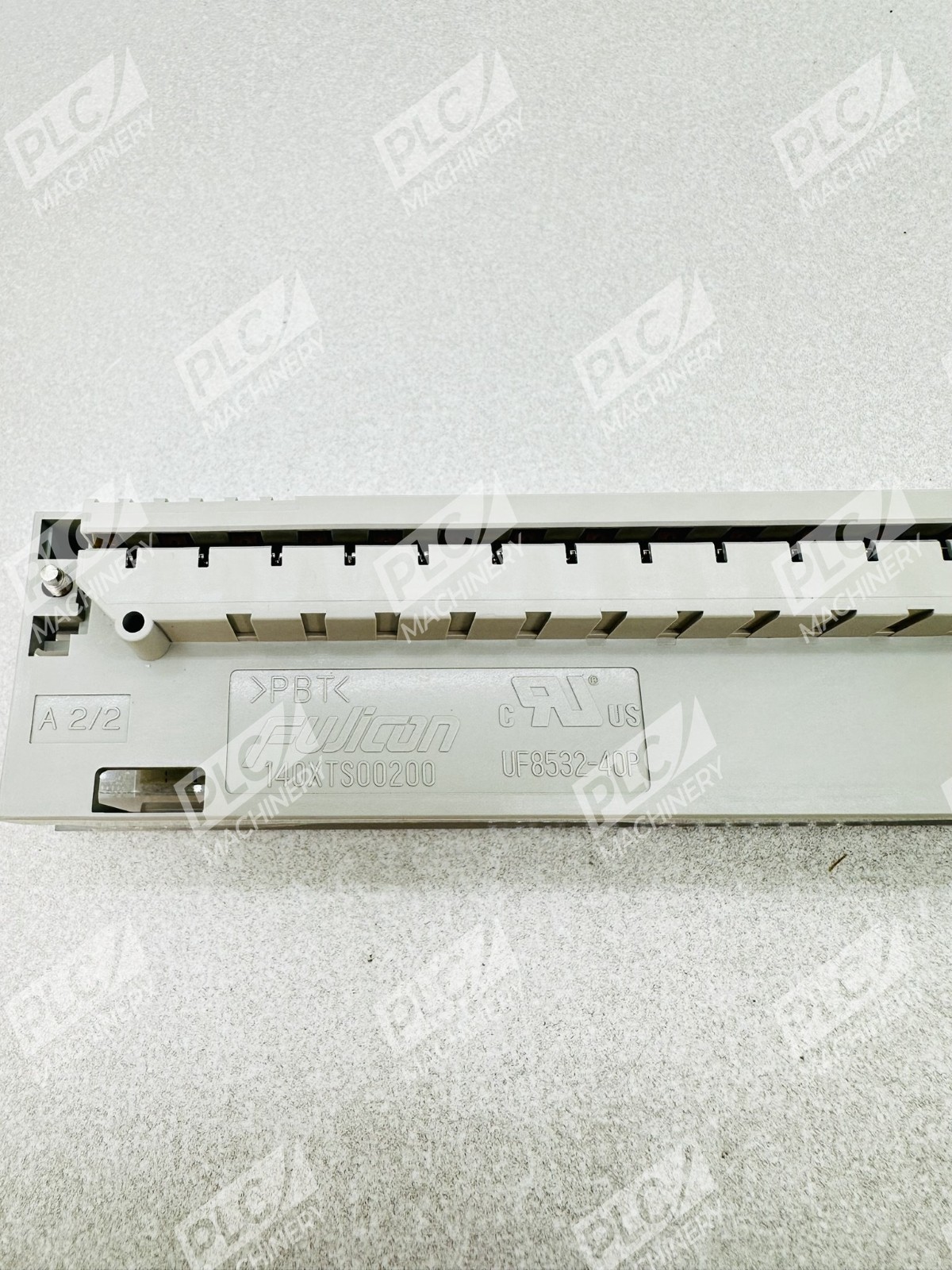 Schneider Electric 140XTS00200 112749 TSX Quantum Terminal Strip