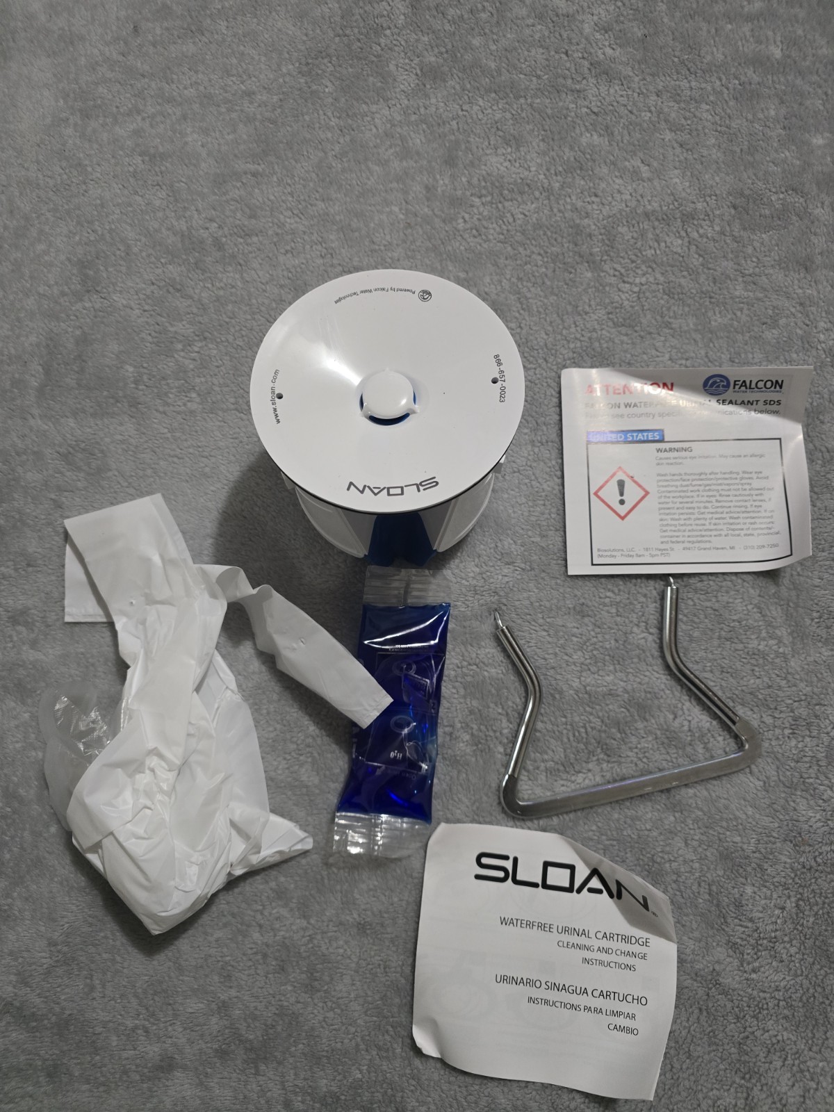 2 Replacement cartridges Sloan Valve Co. 1001500 Filter Kit Urinal Accessory