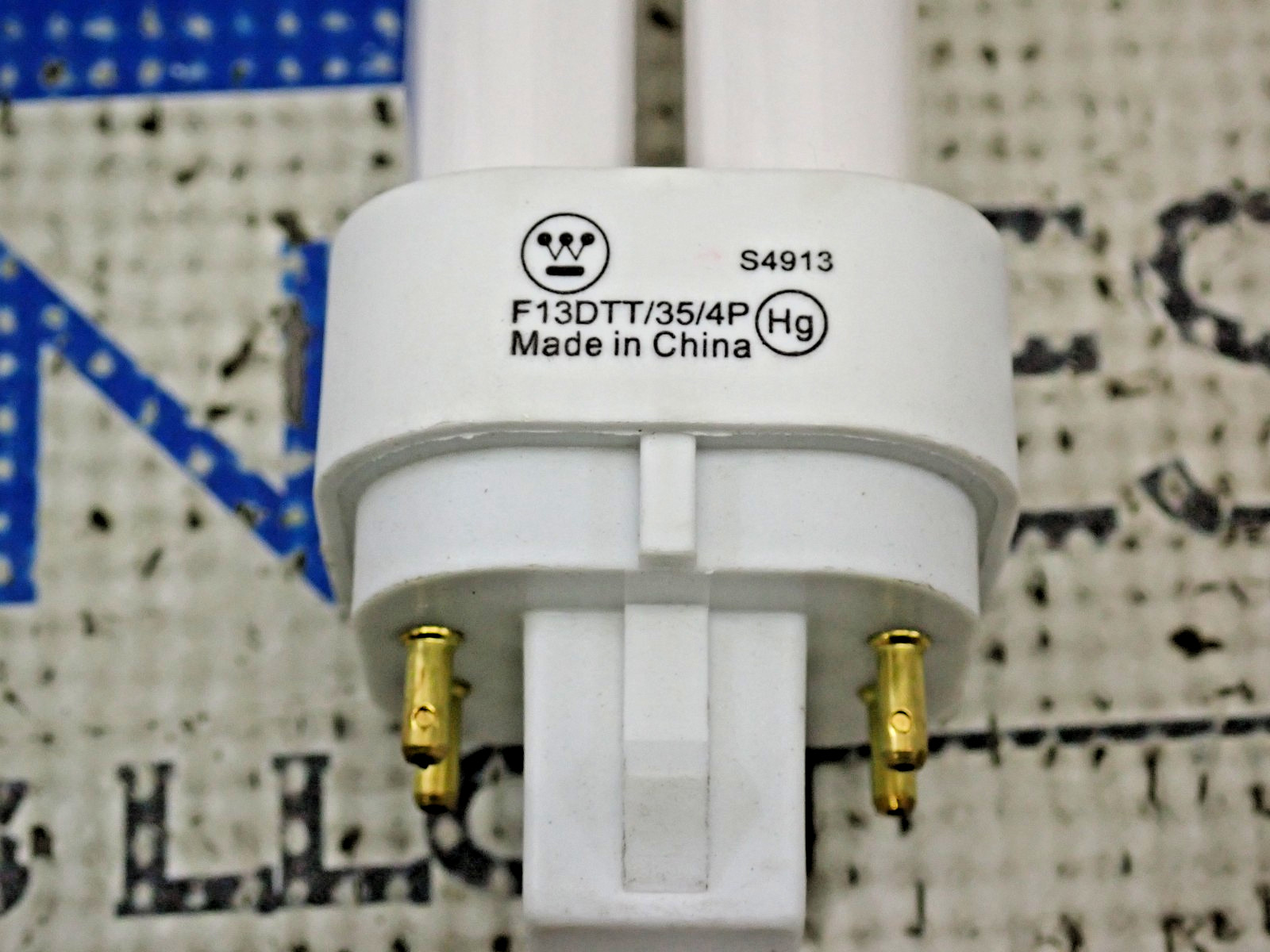 Westinghouse F13DTT/35/4P 13W Double Compact Fluorescent G24q-1 4 Pin