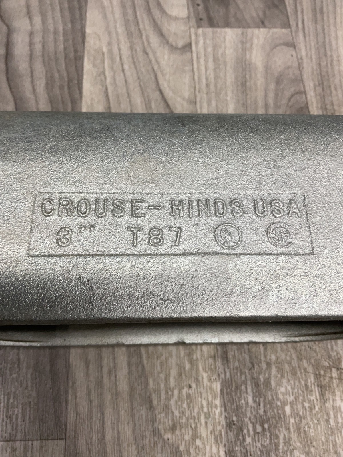 CROUSE-HINDS T87 3″ CONDUIT OUTLET BODY #4014D149PR5SI