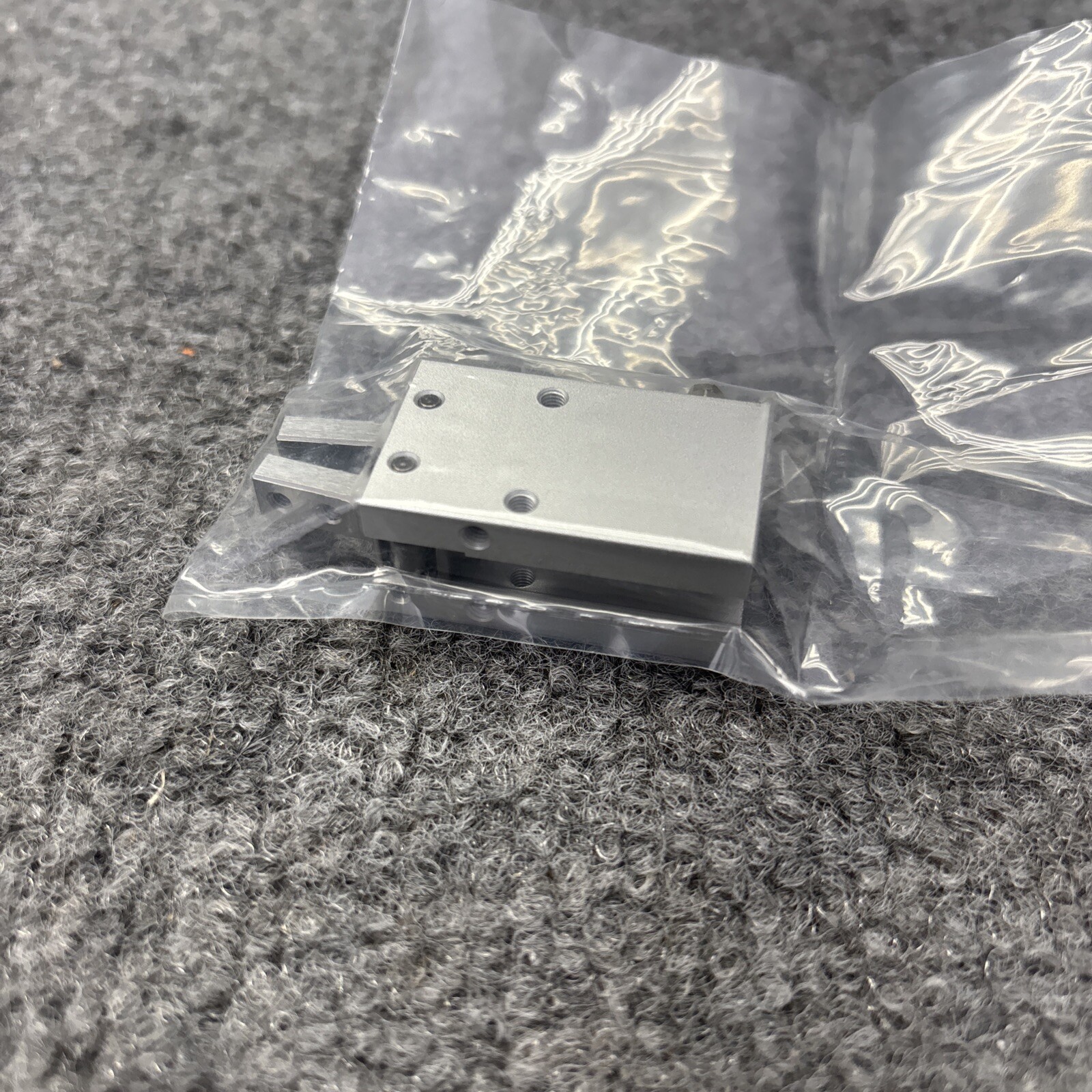 SMC MHC2-10D-X5 MINI ANGULAR STYLE GRIPPER New Other