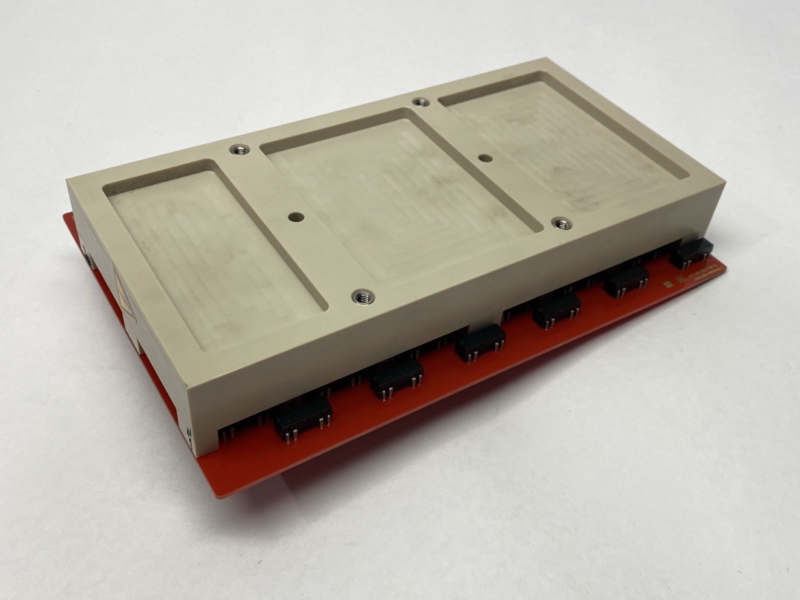 Steckerseite AKA-BD-MUX Probe Board