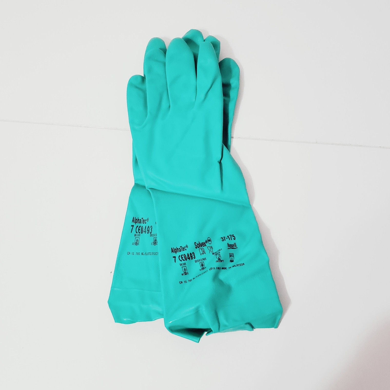 (12 PACKS) ANSELL ALPHATEC SOLEX GLOVES SIZE 7 – 37-145