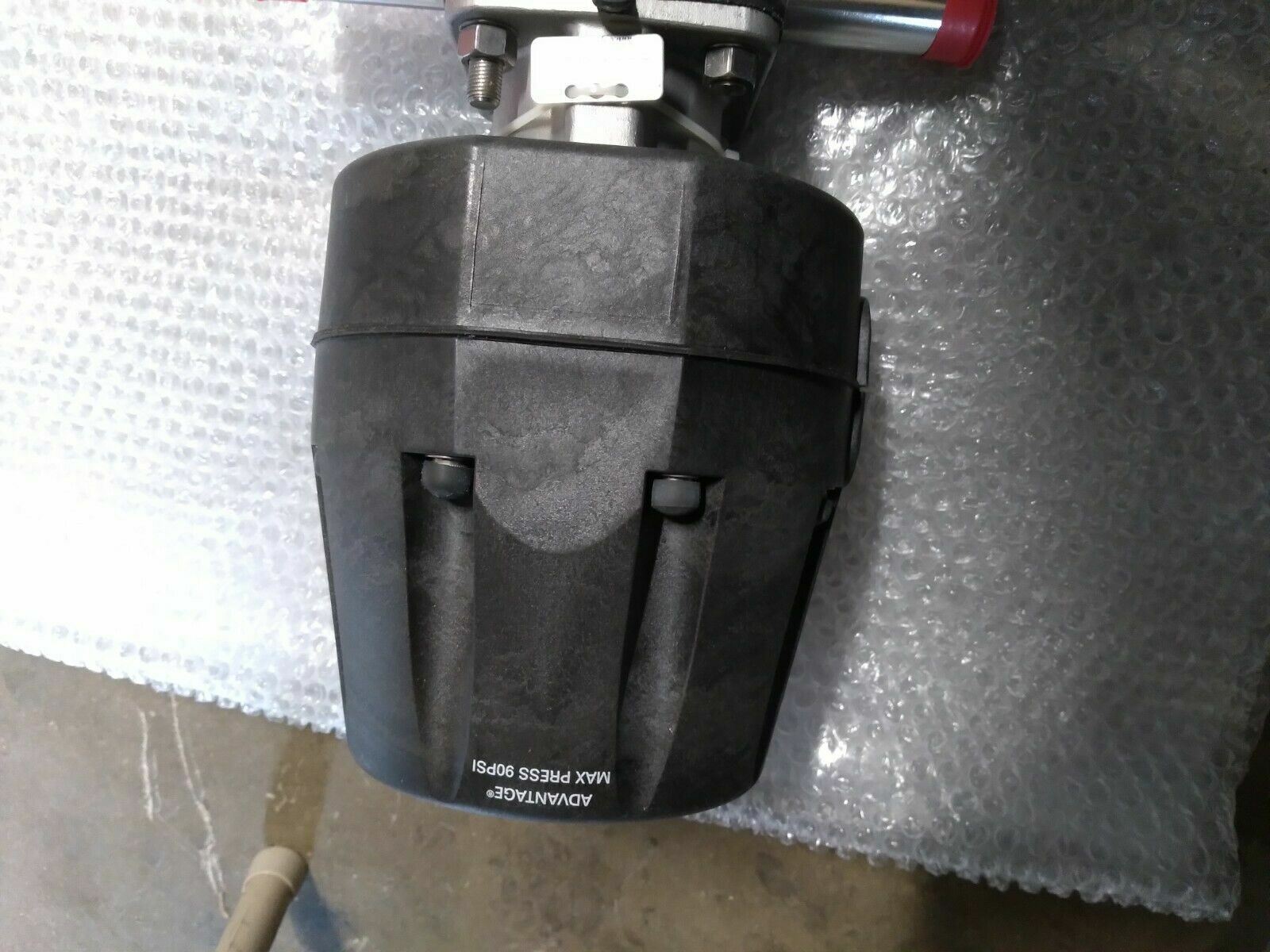 ITT PureFlo 1.5 Inch Dual T Diaphragm Valve SS CWP150 A217 5PCC W4 Industrial