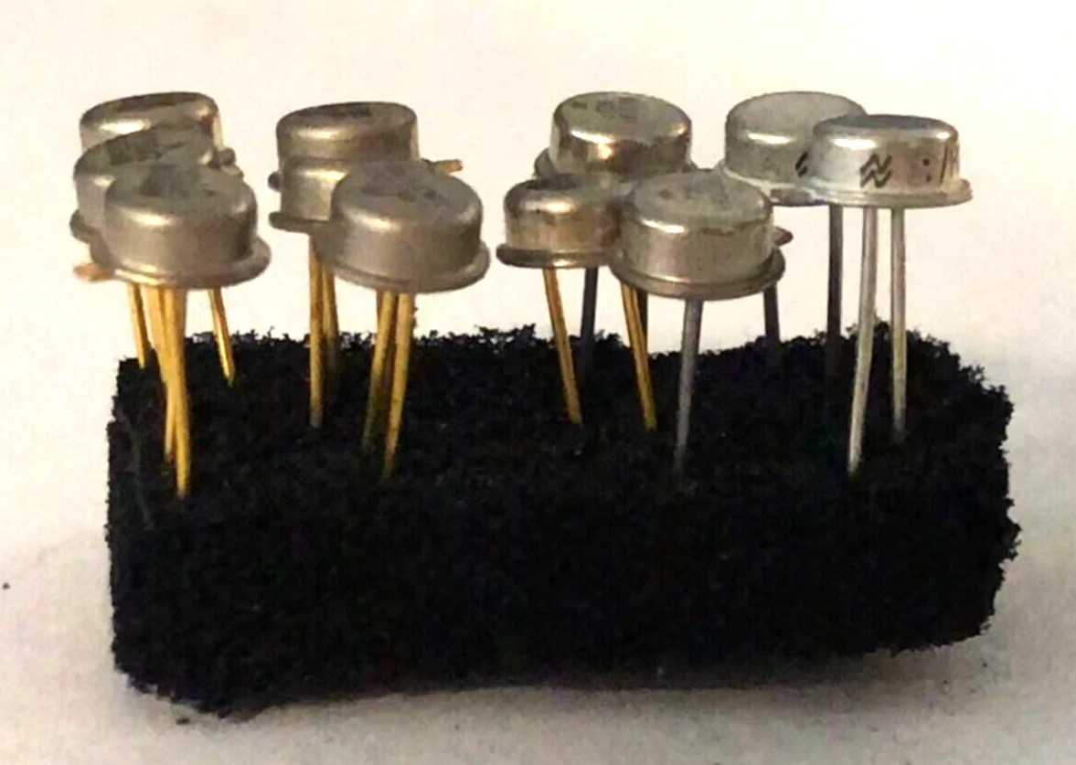 NATIONAL SEMICONDUCTOR LM313H SHUNT VOLTAGE REFERENCE IC FIXED 1.22V LOT OF 11
