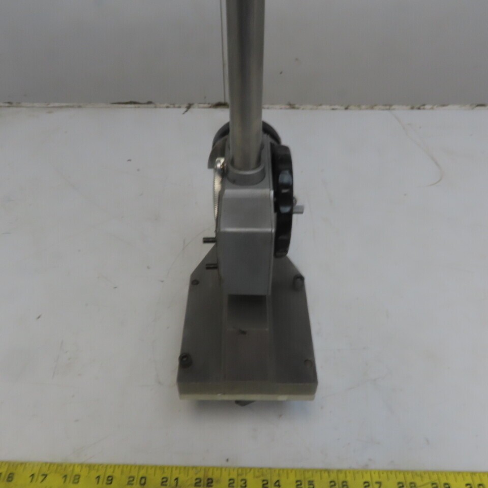 18″ Analog Height Gauge W/Modified Magnetic Base & Touch off