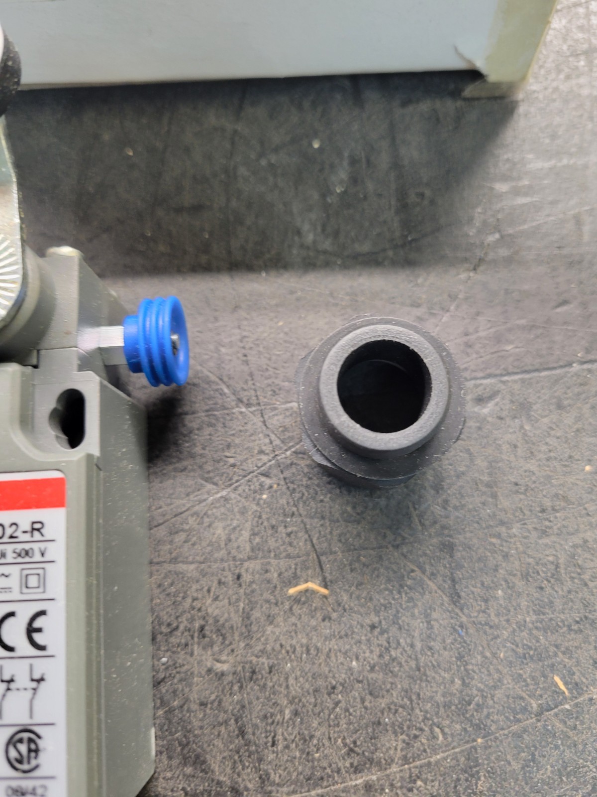 ABB LS35P41B02-R Switch.