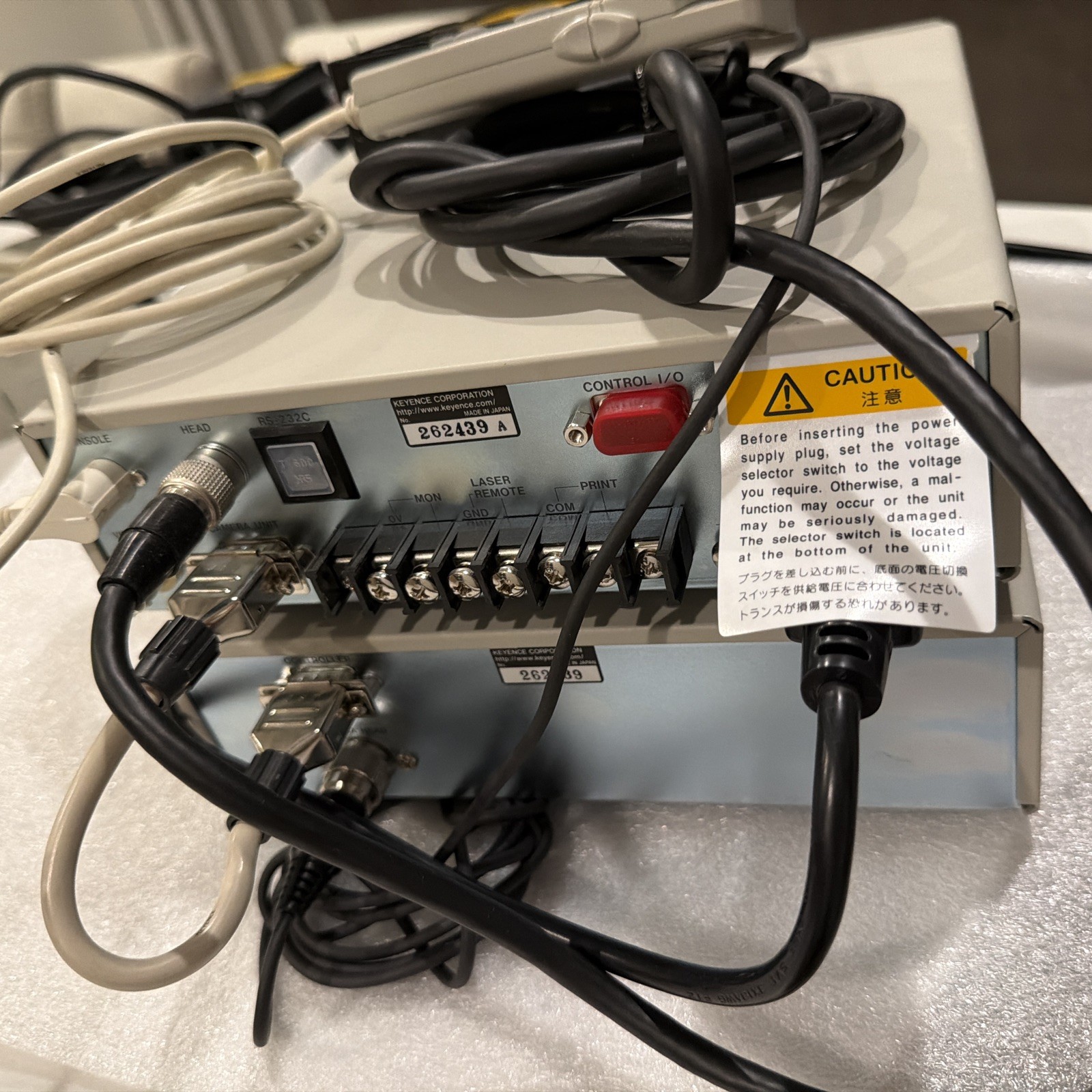 Keyence LT-8010 Laser Displacement Sensor with LT-8105 & LT-V201 + controller