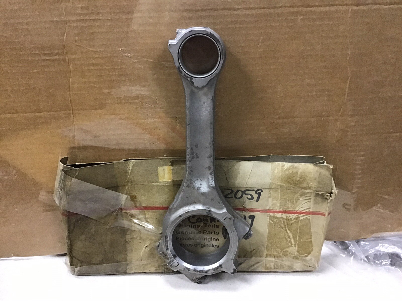 2232059 4234225 NEW DEUTZ CONNECTING ROD FITS 913 914 ENGINES FREE SHIPPING!