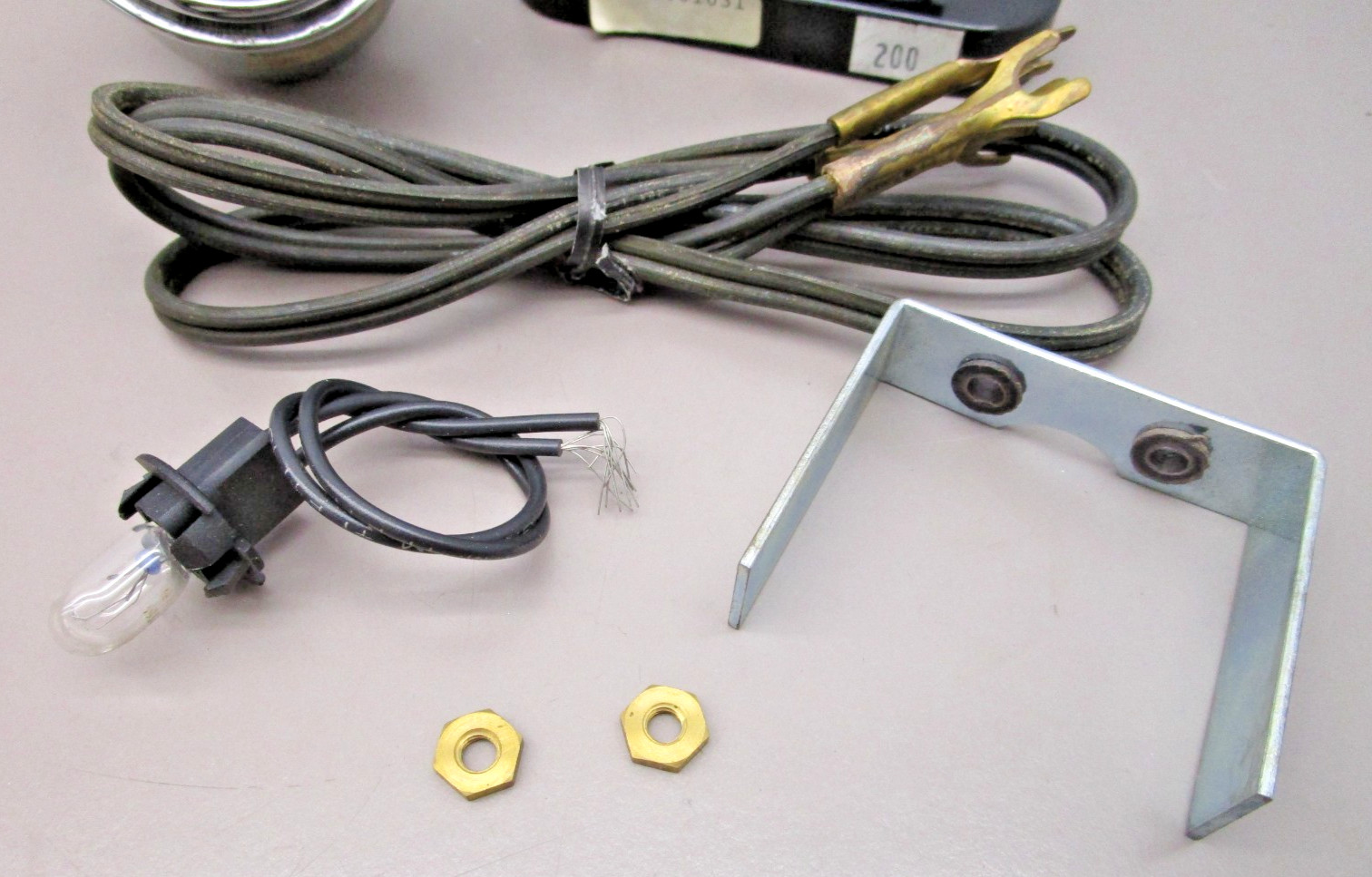 TSD 7373 2″ Ampere Gauge 200A with Hoyt C-8033 1888001031 Fuse Bridge