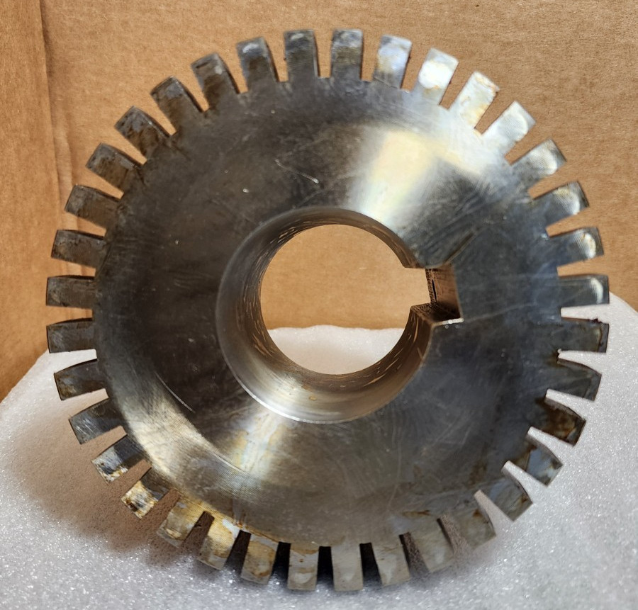 Falk 0788454 1090T HUB 2.4375 Bore NOS