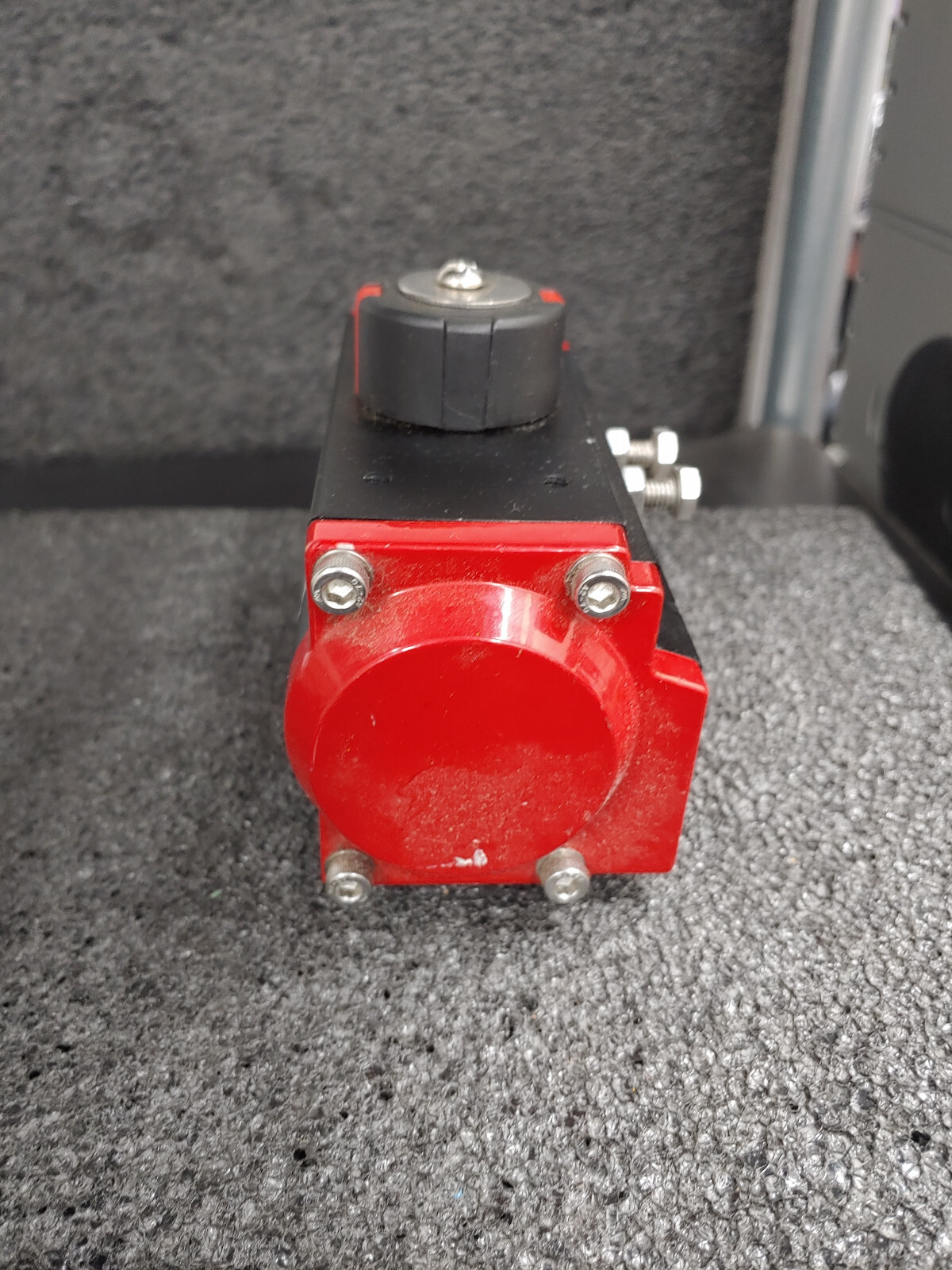 WE ANDERSON DWYER Series Act Pneumatic Actuator
