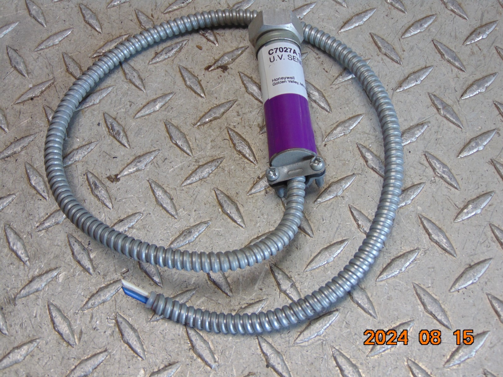 HONEYWELL C7027A-1114 ULTRAVIOLET SENSOR – FREE SHIPPING