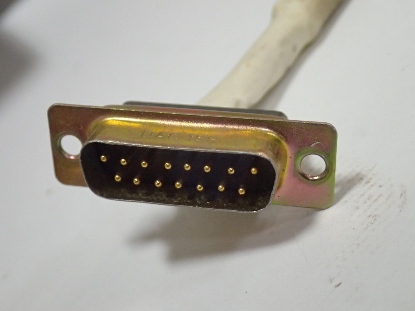 INSTRON STRAIN GAUGE W/ 2640-008 & 2630-030 EXTENSOMETER