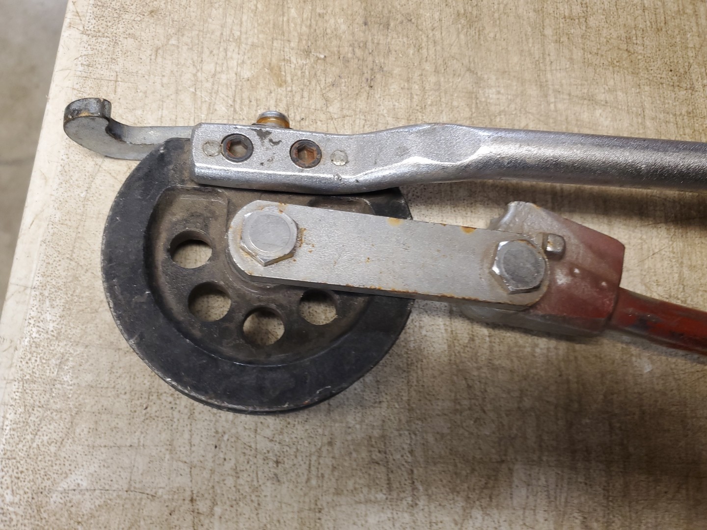 IMPERIAL EASTMAN 384 FHA TUBE BENDER 5/8″ OD 2-1/4″ R (D00)