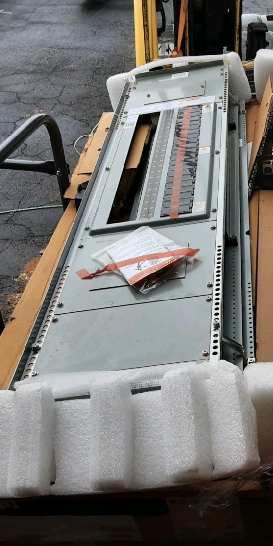 Eaton PRL2X3225X42C Interior 480/277 3P 4W 225A 42 CKT CU BUS New Out Of Box