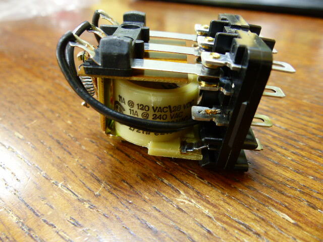 Magnacraft W388X-10 Qty of 2 per Lot Electromechanical Relay 12VDC 10A 3PDT (58