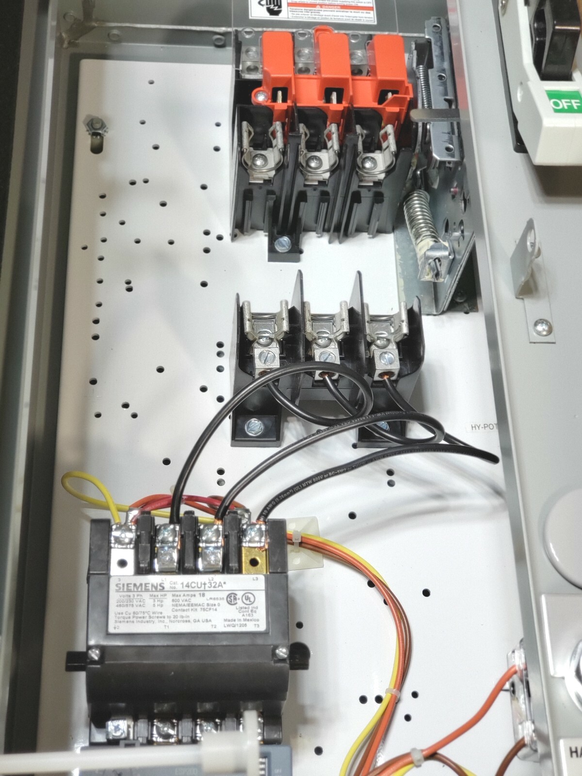 SIEMENS 17CUC92NF11, Starter,Fusible Combo FVNR SZ0,3-12Amps,N12/3R,120V, N£W