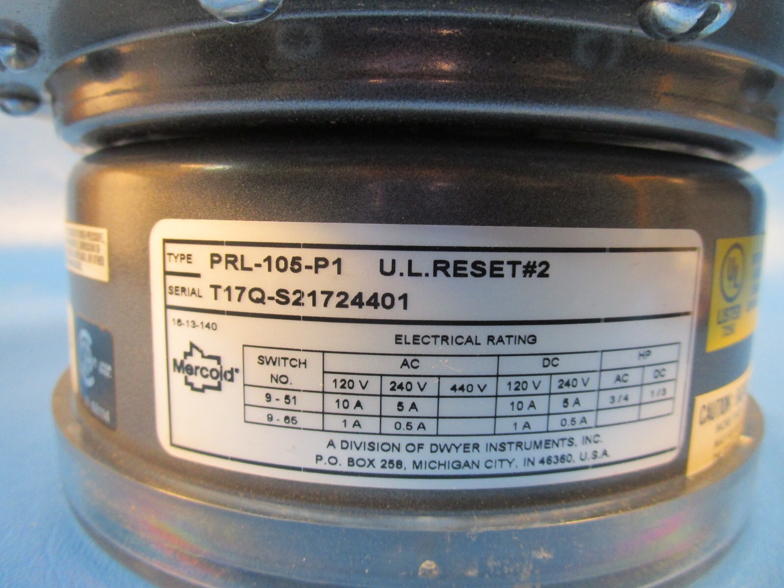 MERCOID PRL-105-P1 Control Differential Pressure Switch gauge