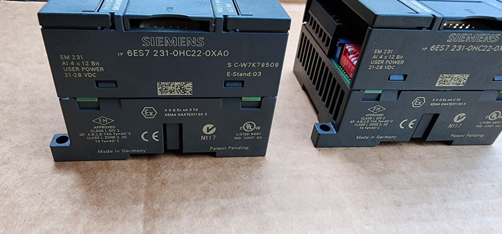 2 SIEMENS SIMATIC S7-200 ANALOG INPUT MODULE EM231 6ES7 231-0HC22-0XA0