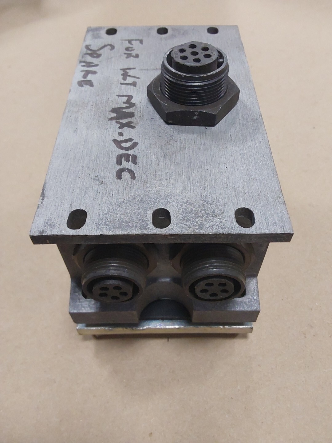 AVERY WEIGH-TRONIX 13197-0014 JUNCTION BOX