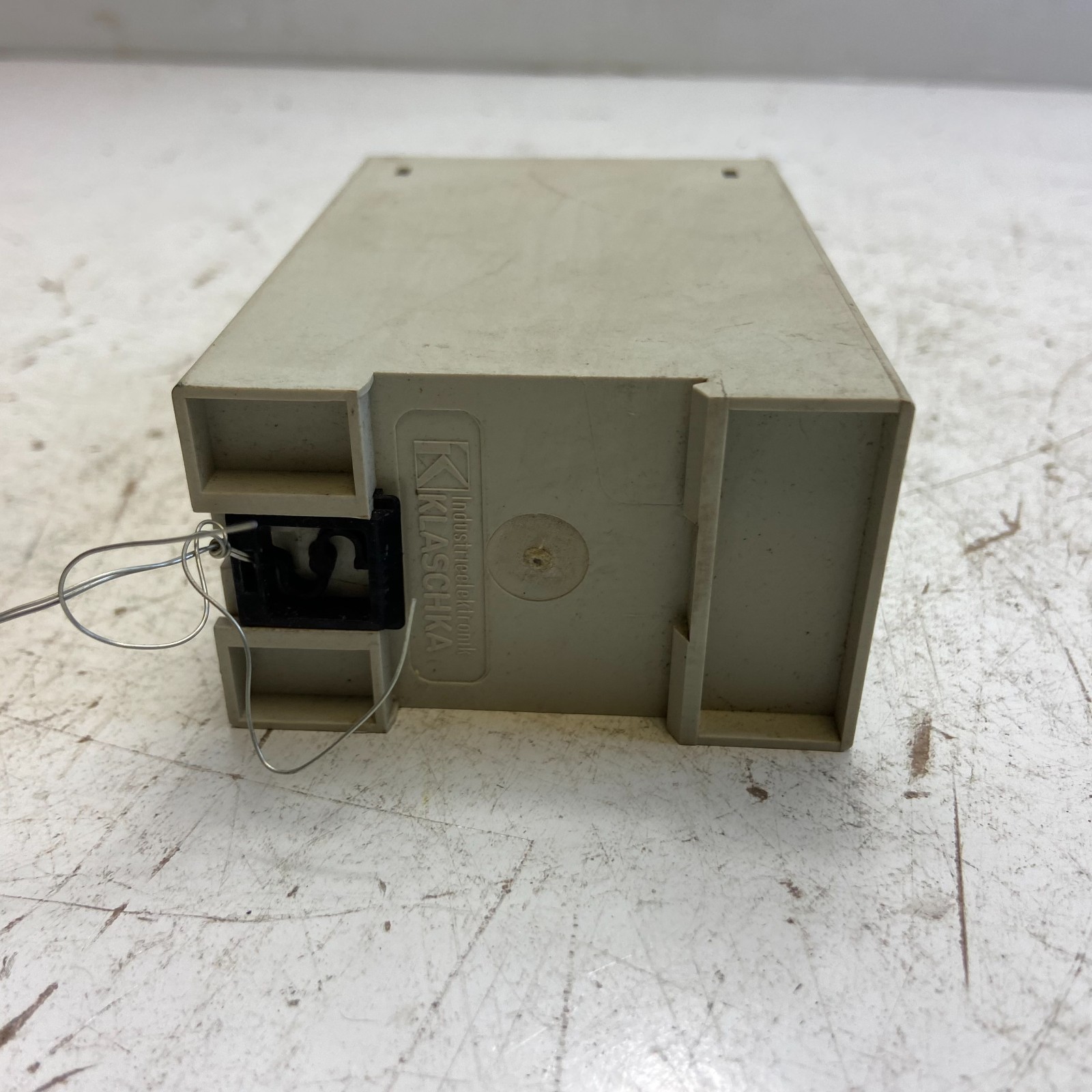 KLASCHKA D-75242 Timer Relay Delay Switch Type: WUS2/100BA – 2.60