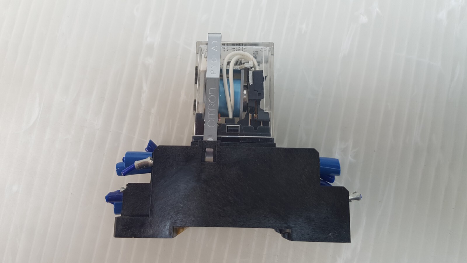 Omron MY4N-D2 24VDC Relay with Base Socket, LOT OF 16
