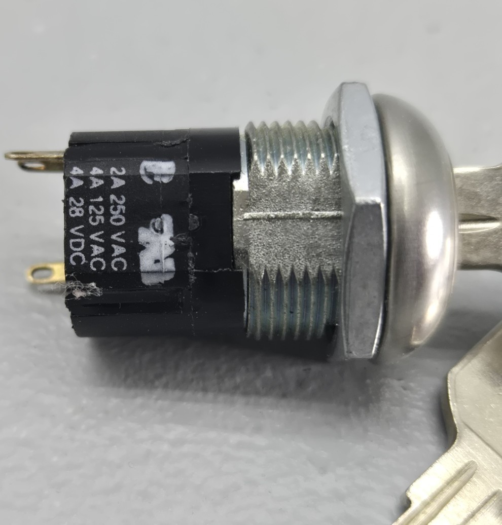 OSLO Key switch DPDT 2 position 2 Amp NOS