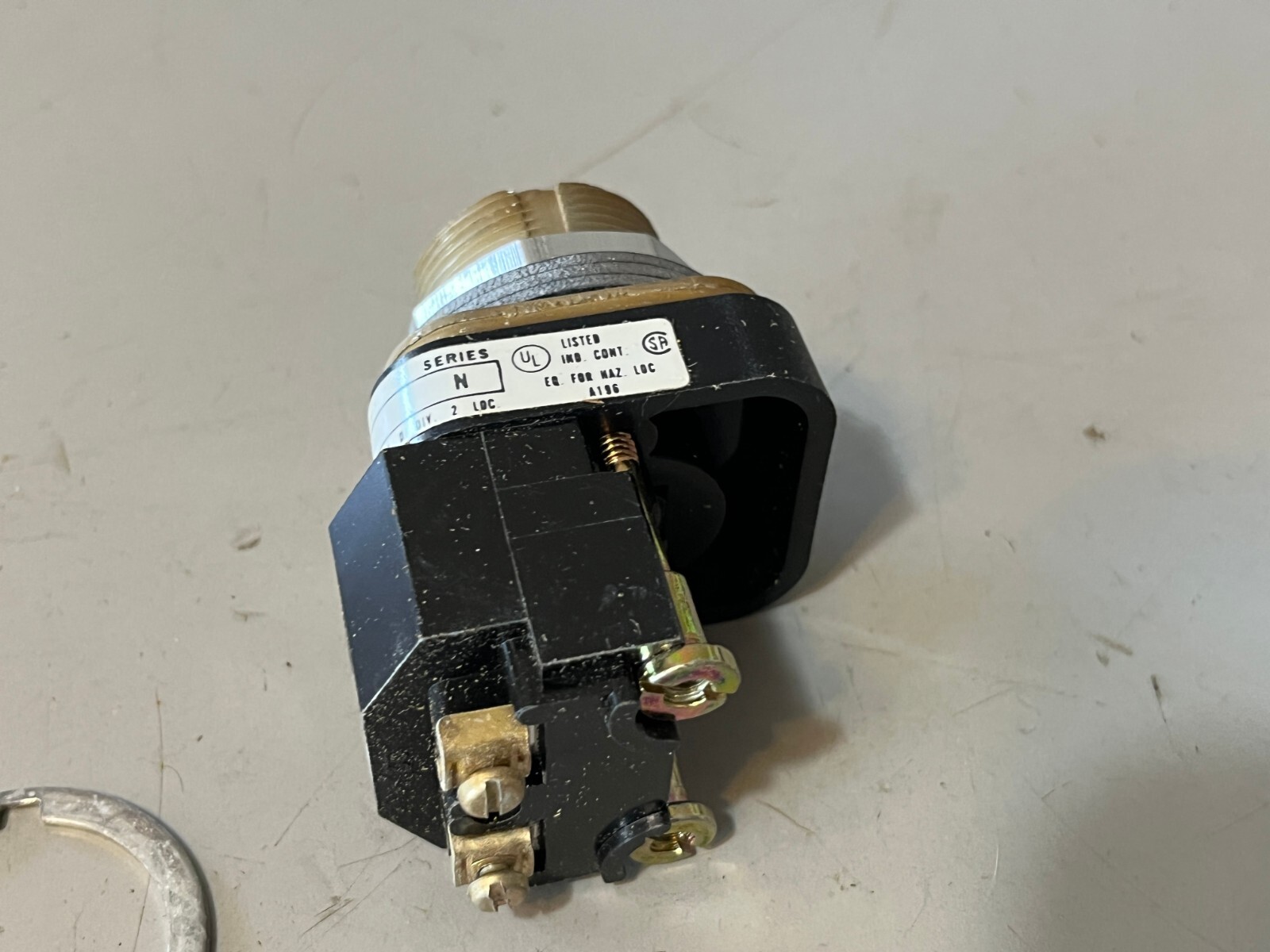 Allen Bradley, Transformer Type Pilight Light Unit, NO Lens Included, 800T-P16