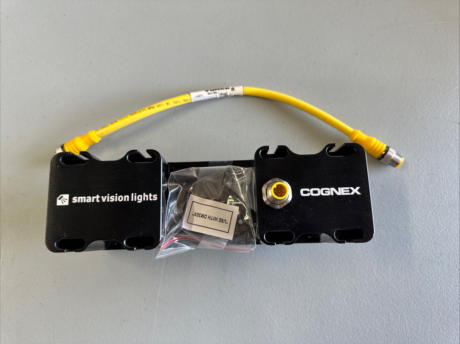 COGNEX Smart Vision Lights ODDM-300-625 / ODDM300625 New