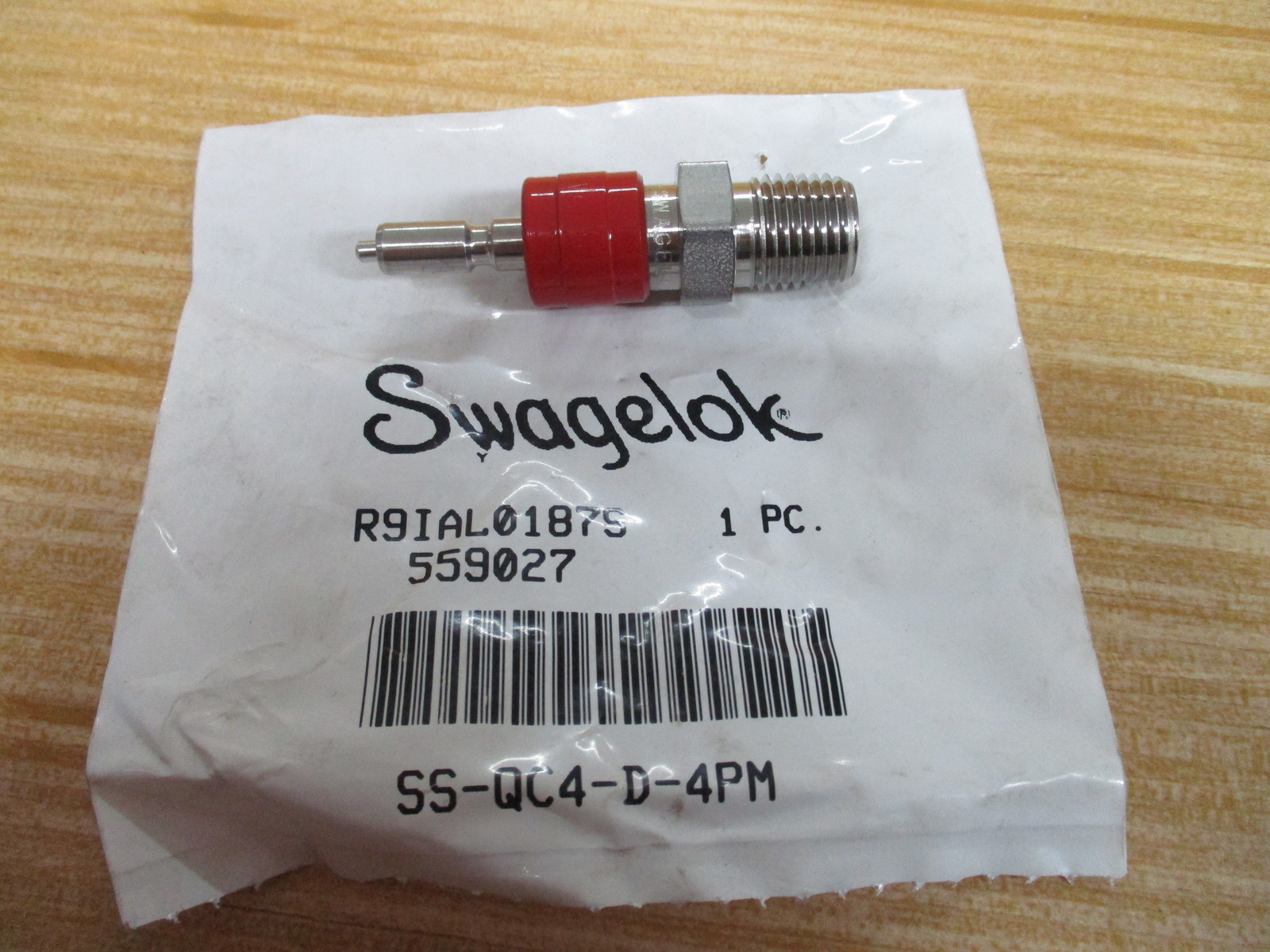 Swagelok SS-QC4-D-4PM Instrumentation Quick Connect Stem W/ Valve