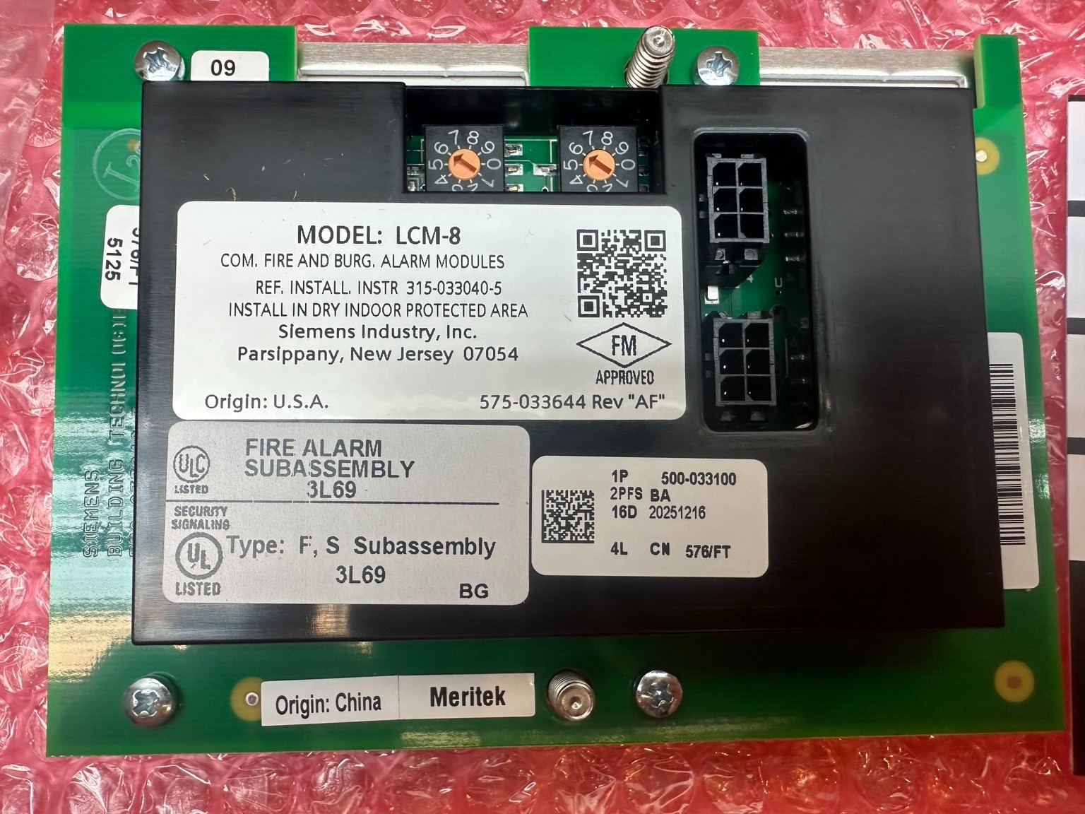 Siemens LCM-8 Fire Alarm LED Annunciator Module 500-033100 w/ Cable
