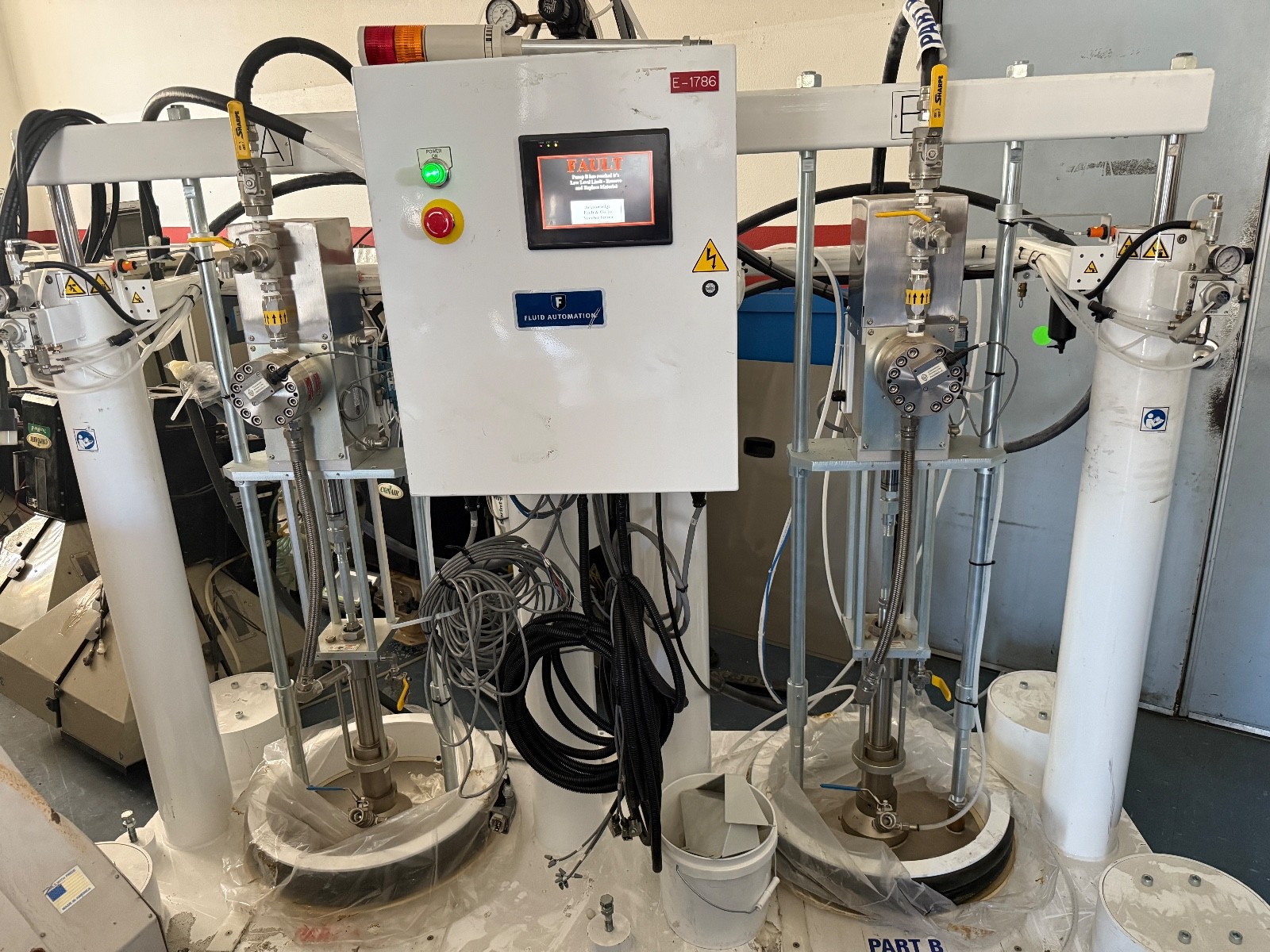 Fluid Automation M4-55MLR Meter-Mix Dispense System – 120V – Powers Up as Shown
