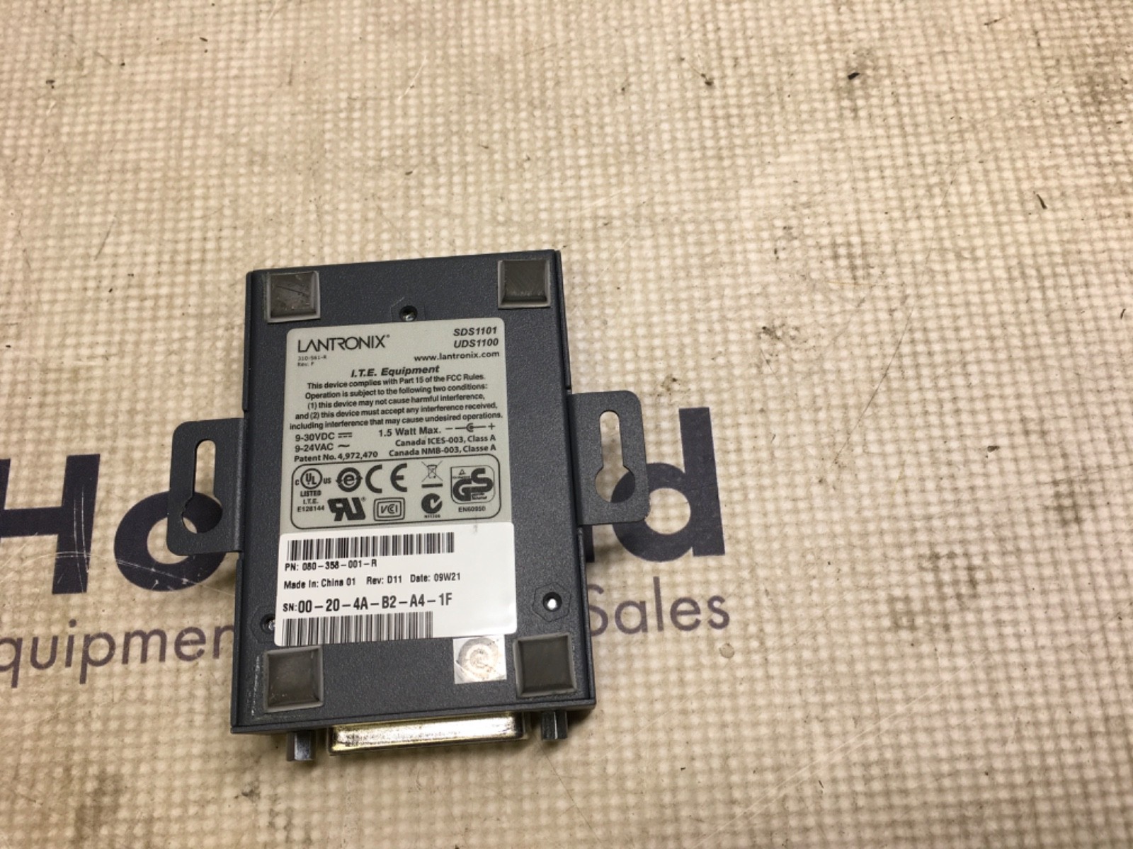 Lantronix Universal Device Server, UDS1100, RS232/422/485, pre-owned, OC-3-3