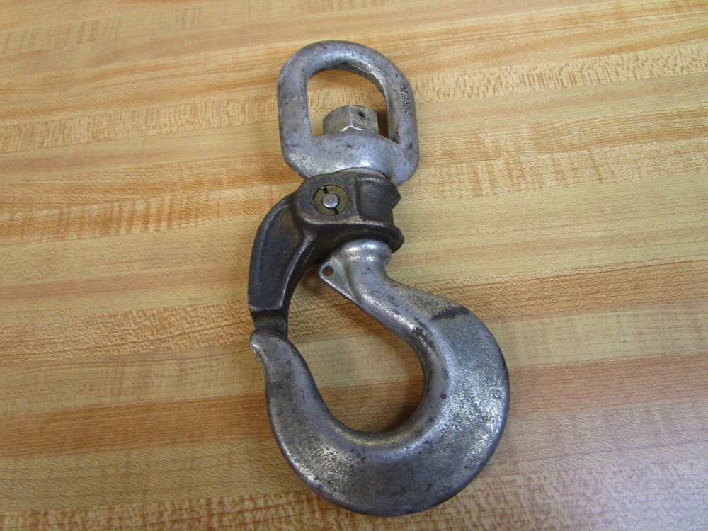 Crosby 45 Bullard Swivel Bail Hook