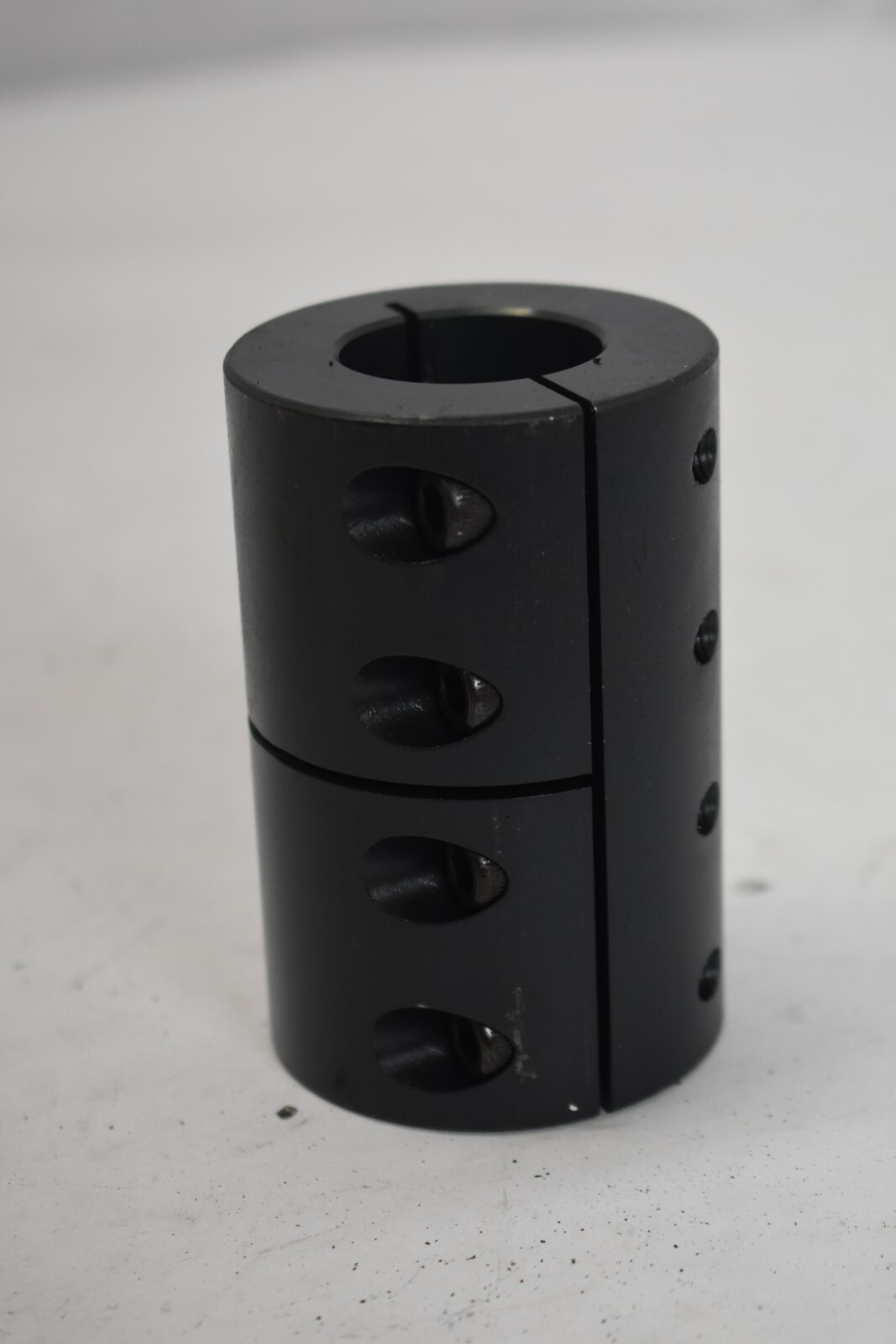 Stafford 5MW102102 Remachinable One Piece Split Coupling 1-1/8″ x 1-1/8″ 101391