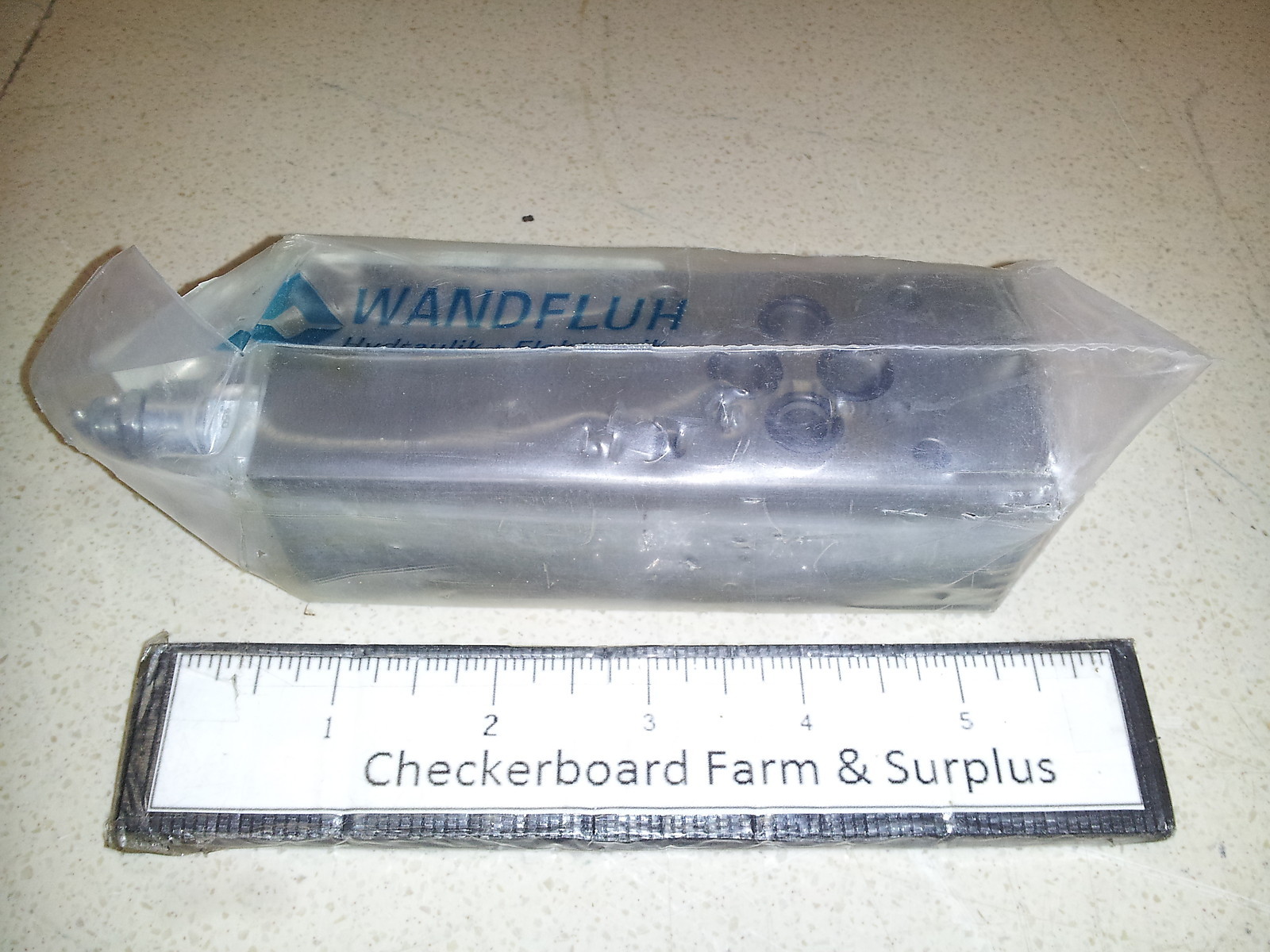 NOS Wandfluh Reducing Relieving Valve MVSSA06-06-P-350