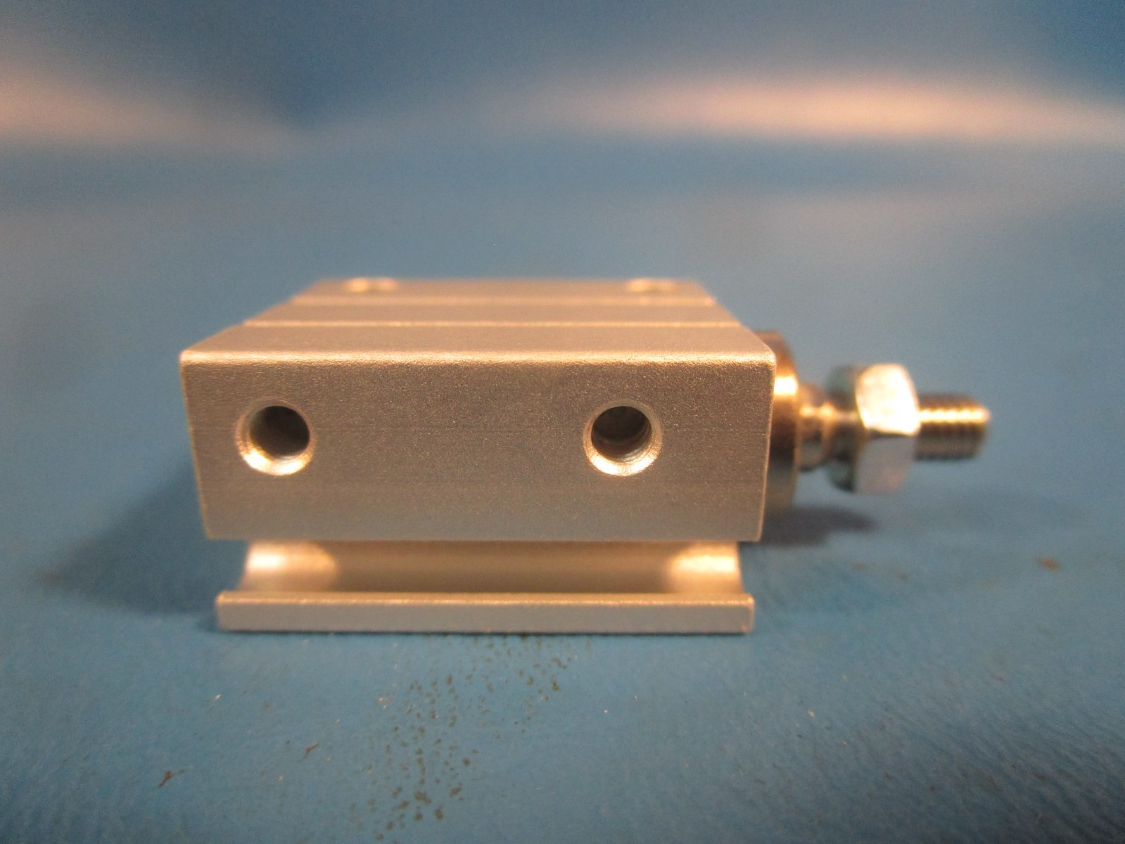 SMC CDUJB8-6DM, Compact Cylinder, 8mm Bore, 6mm Stroke, Double Acting (w/magnet)