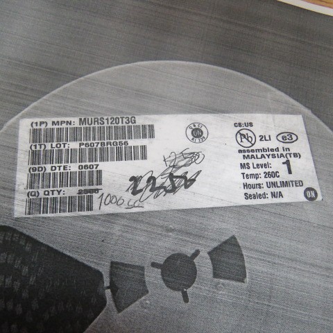 onsemi MURS120T3G Qty of 100 per Lot Diode Standard 200 V 1A Surface Mount SMB
