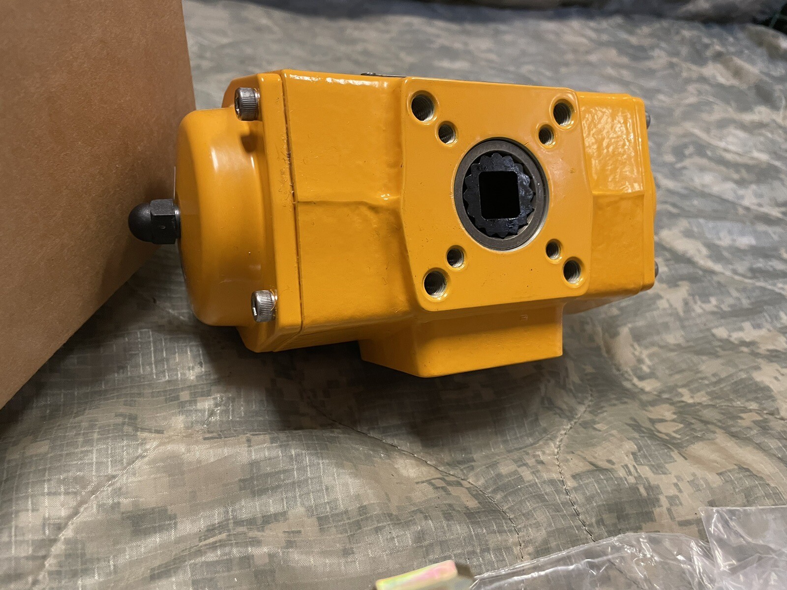 EL-O-MATIC Pneumatic Valve Actuator ES-40 1763428-82 ES0040.M1A04A.00N0 NEW