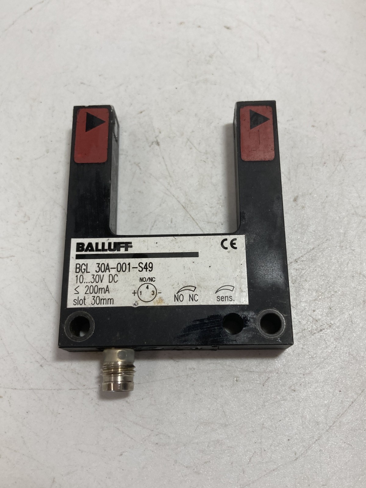 BALLUFF BGL 30A-001-S49 PHOTOELECTRIC SENSOR 10-30VDC 200MA NO/NC SLOT 30MM