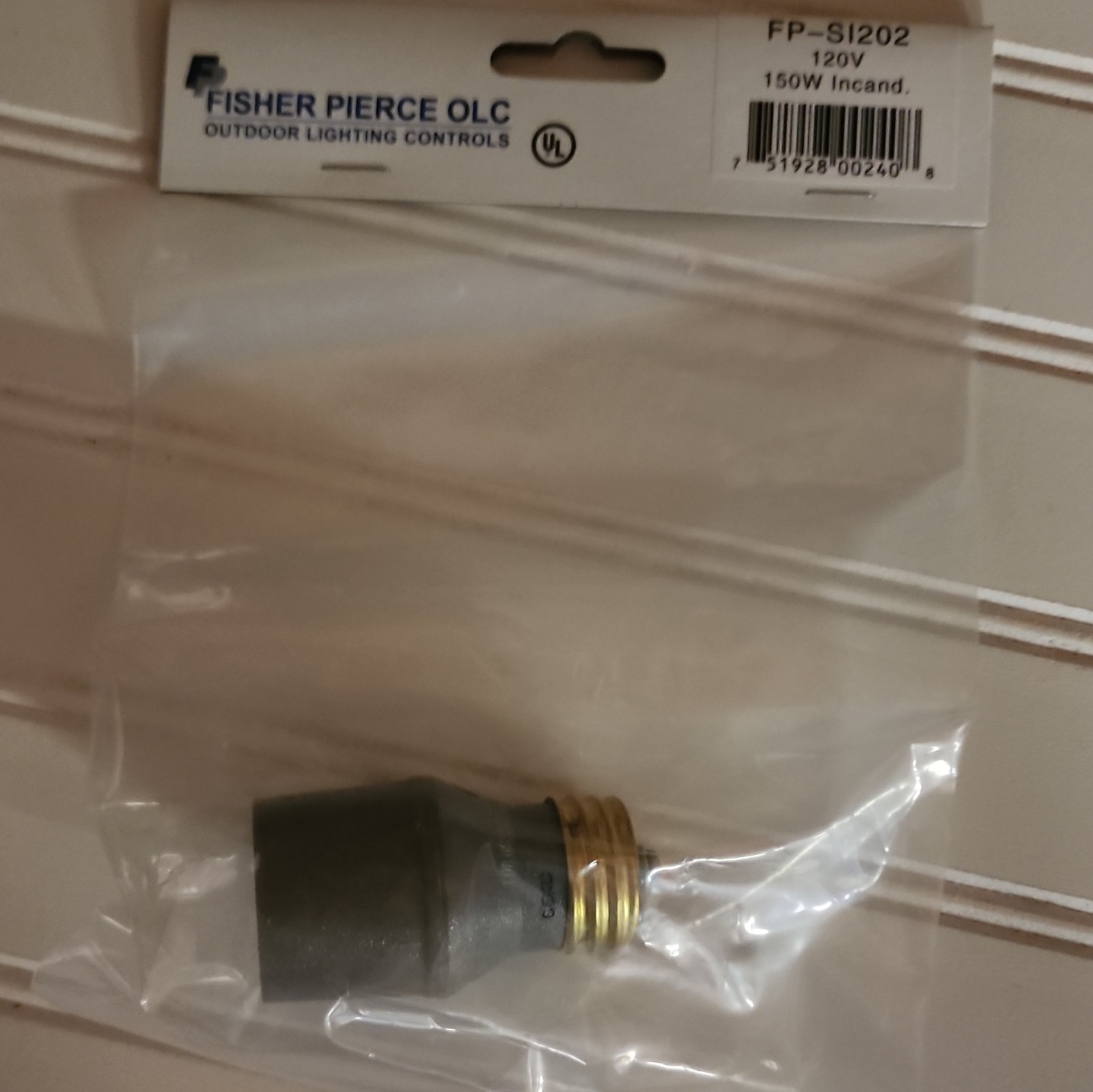 Fisher Pierce OLC FP-S1202 Outdoor Lighting Control 120V 150W Incandescent
