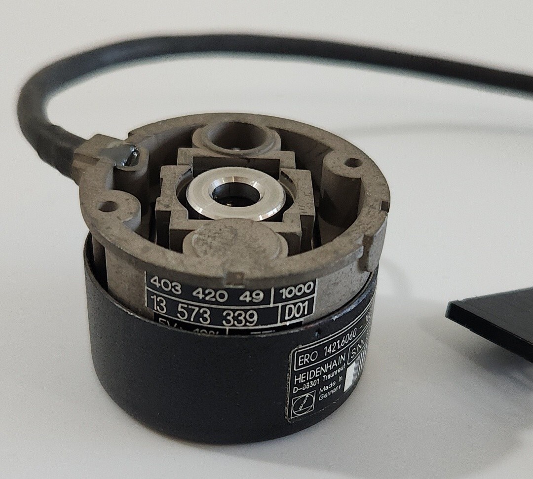 *PREOWNED* HEIDENHAIN ERO 1421.6060-1000 Encoder ID# 252 882-69 + Warranty!