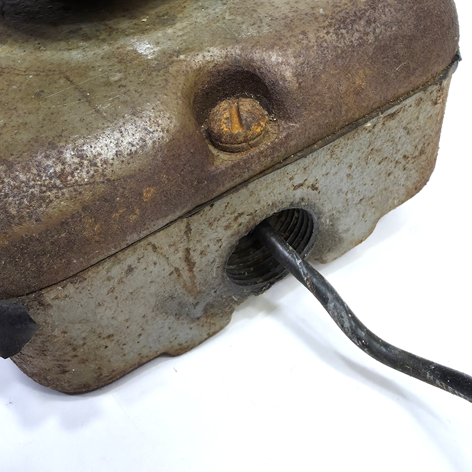 Vtg GE CR2940 NH101 General Purpose Push Button Control Box 600V Max. Heavy Duty