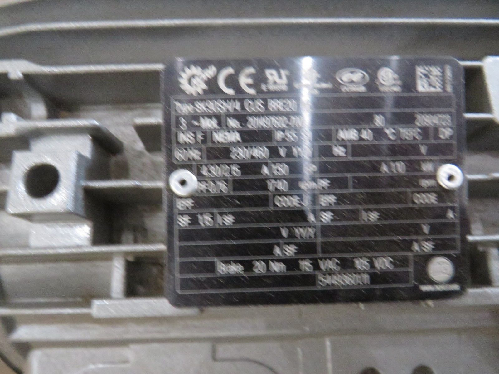 Nord SK9022.1-90SH/4 CUS Gear Motor 1.5HP Motor / 39.77:1 Ratio