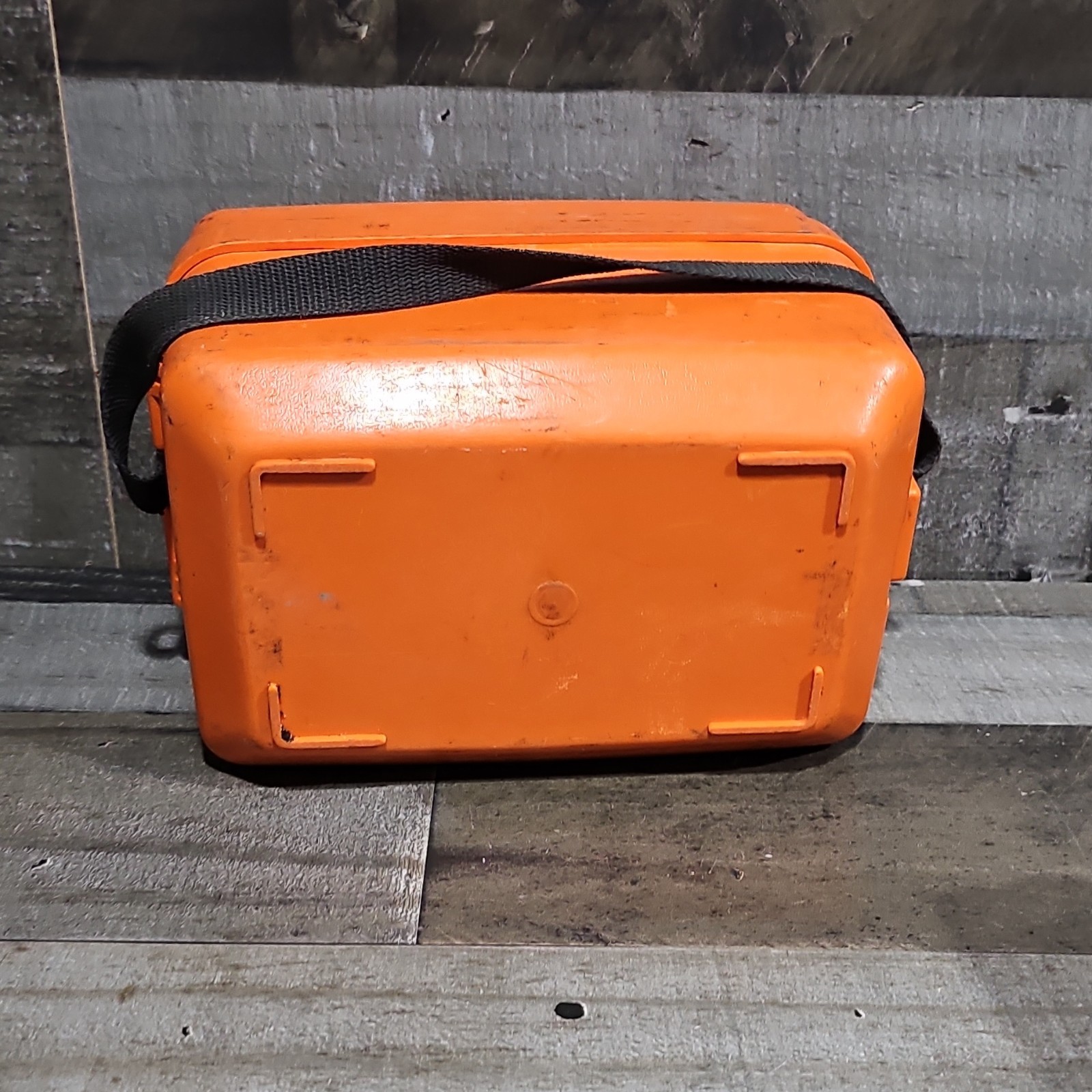 Wild Heerbrugg NA1 automatic level in working condition.
